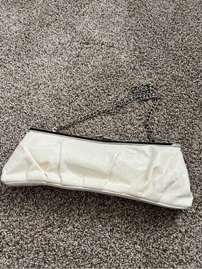 Bijoux Terner Cream Clutch